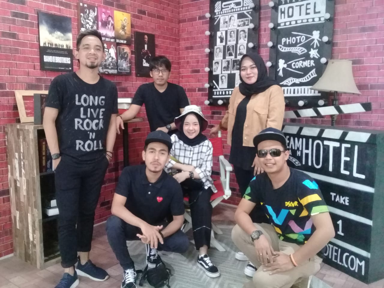 Nissa Sabyan Mampir di Seven Dream Syari'ah Hotel  